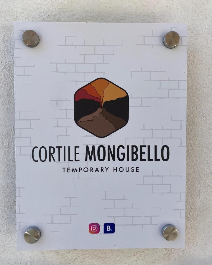 קטאניה Cortile Mongibello מראה חיצוני תמונה