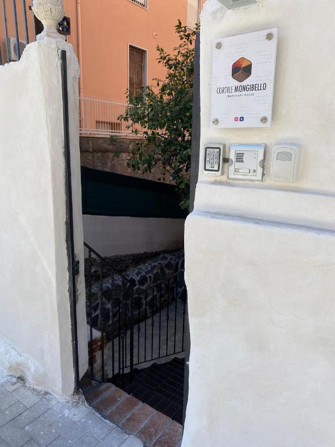 קטאניה Cortile Mongibello מראה חיצוני תמונה
